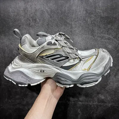 BALENCIAGA
