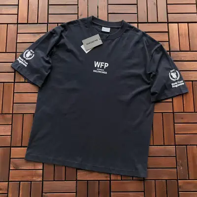 BALENCIAGA T-Shirt