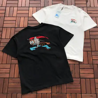 BURBERRY T-Shirt