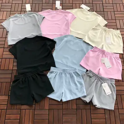 LULULEMON T-Shirt