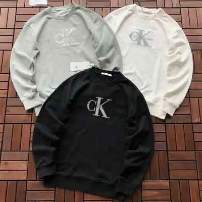CALVIN KLEIN Sweater