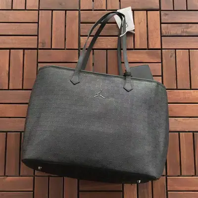 JORDAN Tasche