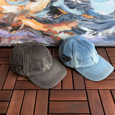 PRADA Cap
