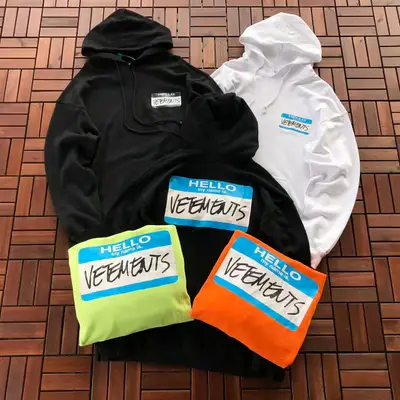 VETEMENTS Hoodie