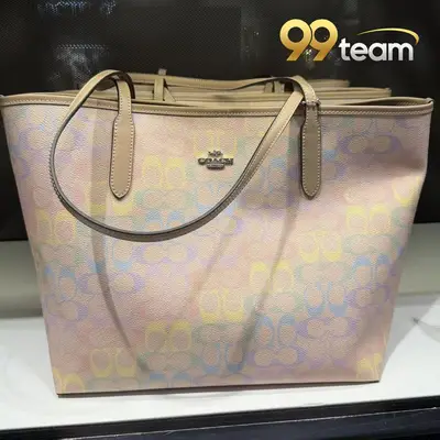 COACH | Item ID: 04539