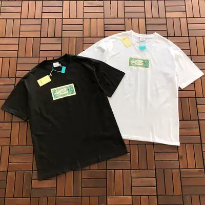 VETEMENTS T-Shirt