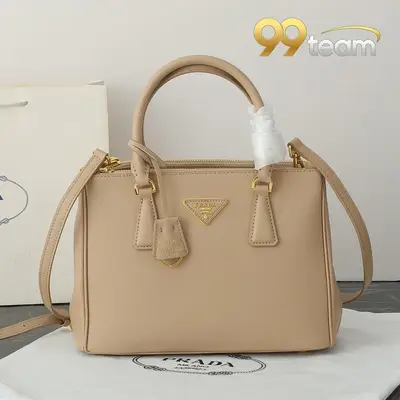 PRADA | Item ID: 09006