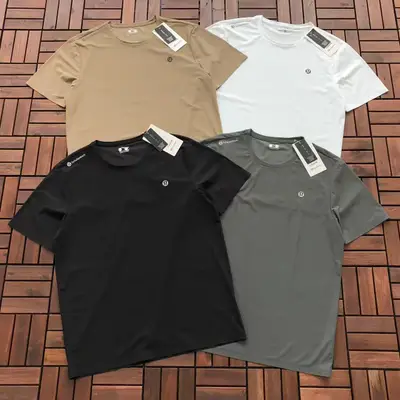 LULULEMON T-Shirt
