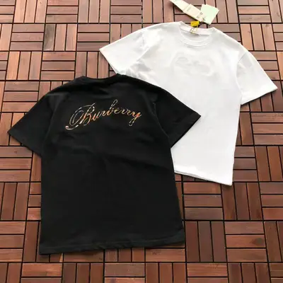 BURBERRY T-Shirt