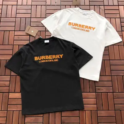 BURBERRY T-Shirt