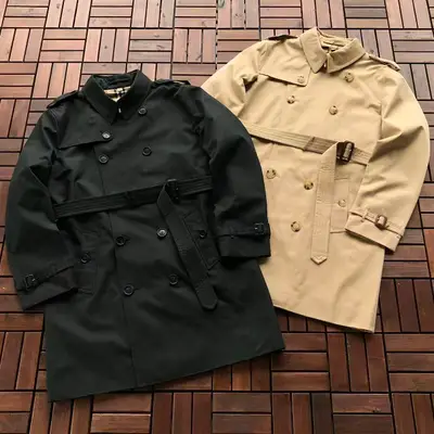 BURBERRY Jacke