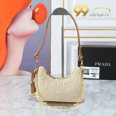 PRADA | Item ID: 08940