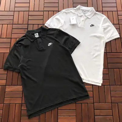 NIKE T-Shirt