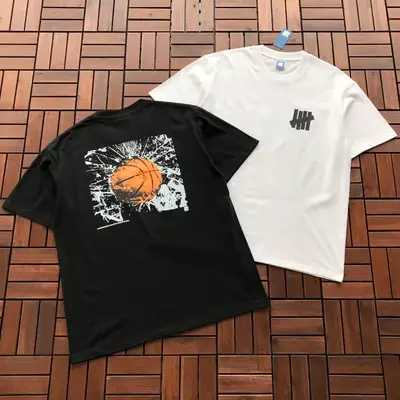 UNDEFEATED T-Shirt
