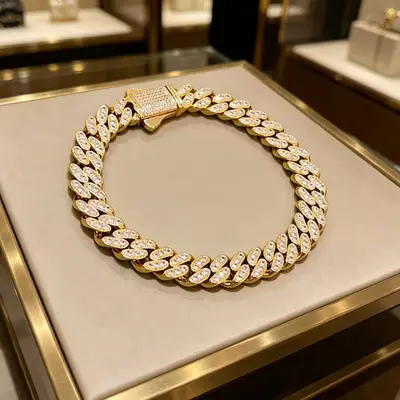 GUCCI Schmuck