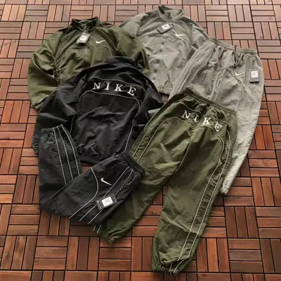 NIKE Hose