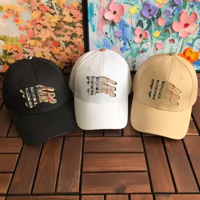 BURBERRY Cap