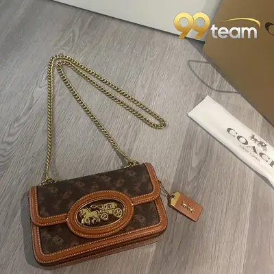 COACH | Item ID: 04972