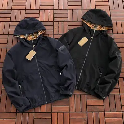 BURBERRY Jacke