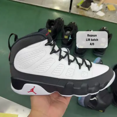 JORDAN 9