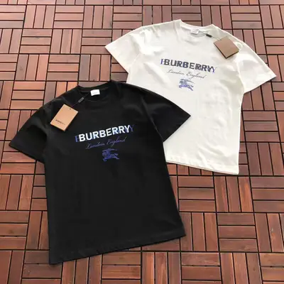 BURBERRY T-Shirt