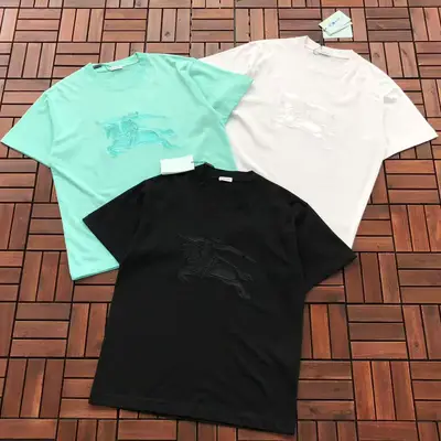 BURBERRY T-Shirt