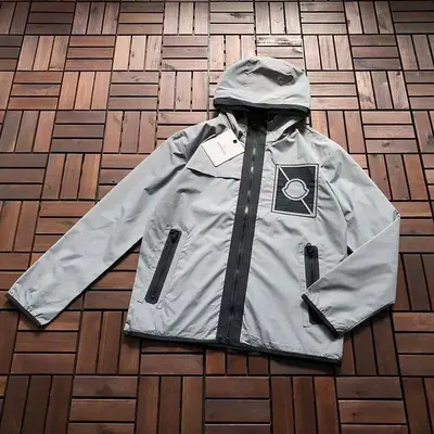MONCLER Jacke