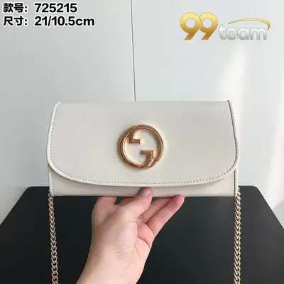 GUCCI | Item ID: 16220