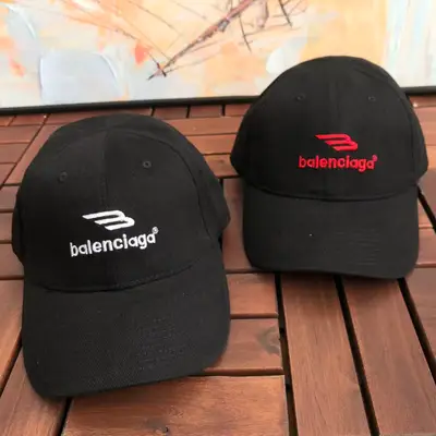 BALENCIAGA Cap