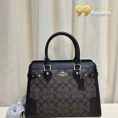 COACH | Item ID: 04810