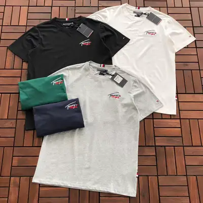 TOMMY HILFIGER T-Shirt