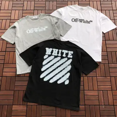 OFF-WHITE T-Shirt
