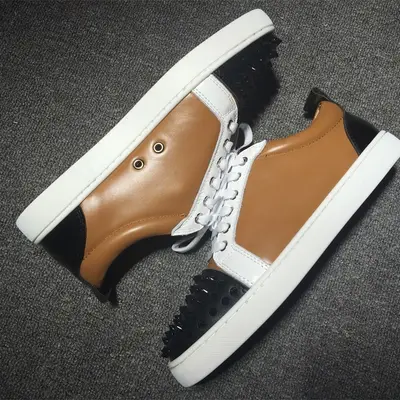 LOUBOUTINS