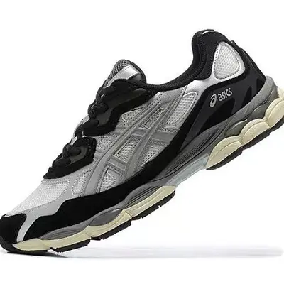 ASICS