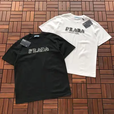 PRADA T-Shirt