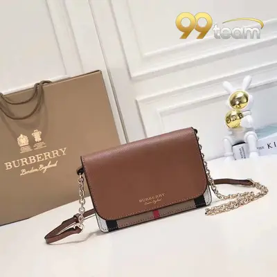 BURBERRY | Item ID: 21465