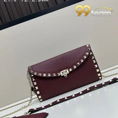 VALENTINO | Item ID: 18896