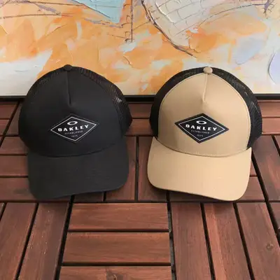 OAKLEY Cap