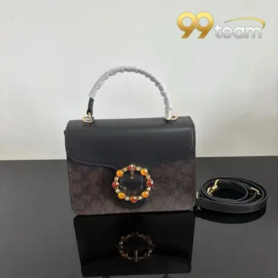 COACH | Item ID: 04579