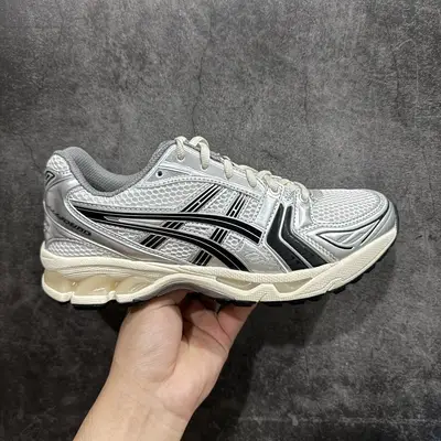 ASICS