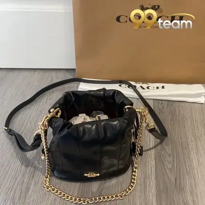 COACH | Item ID: 04371