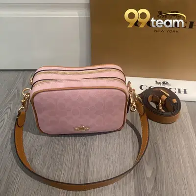 COACH | Item ID: 04440