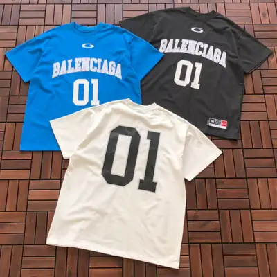 BALENCIAGA T-Shirt