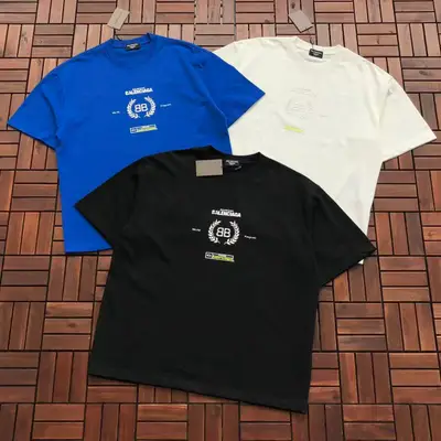 BALENCIAGA T-Shirt