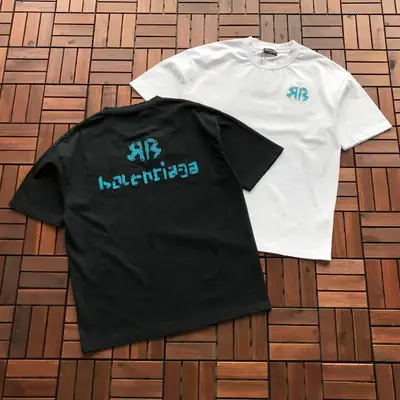 BALENCIAGA T-Shirt