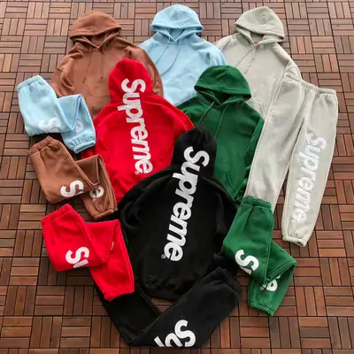 SUPREME Hoodie