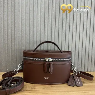 COACH | Item ID: 05031