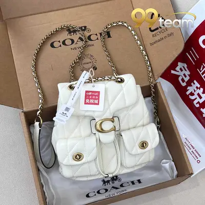 COACH | Item ID: 05143