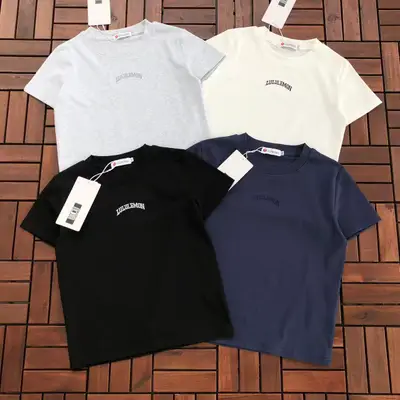 LULULEMON T-Shirt