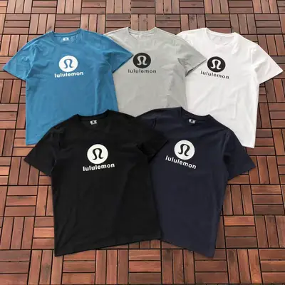 LULULEMON T-Shirt